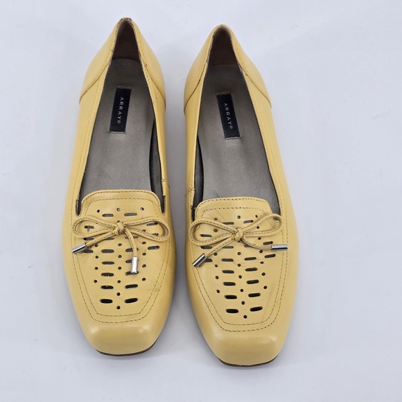 Array Shoes - Womens Array Sweet Pea Flats Size 7m Yellow‎ Leather Excellent